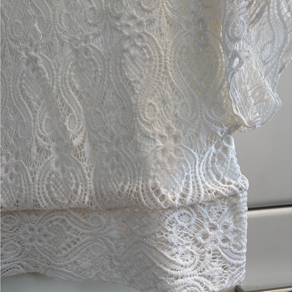 Brittany Black Cream Lace Blouse - Picture 3 of 6